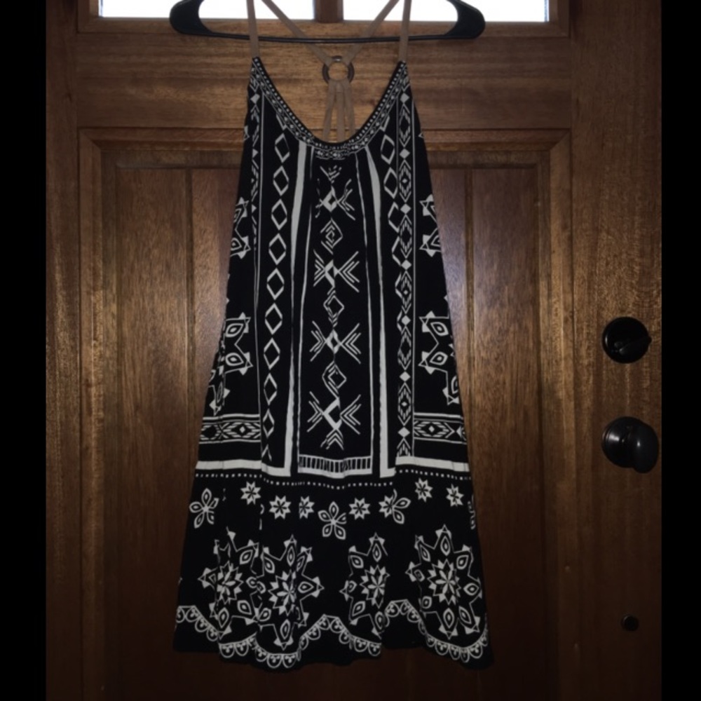 black and white aztec low u neck flowy dress